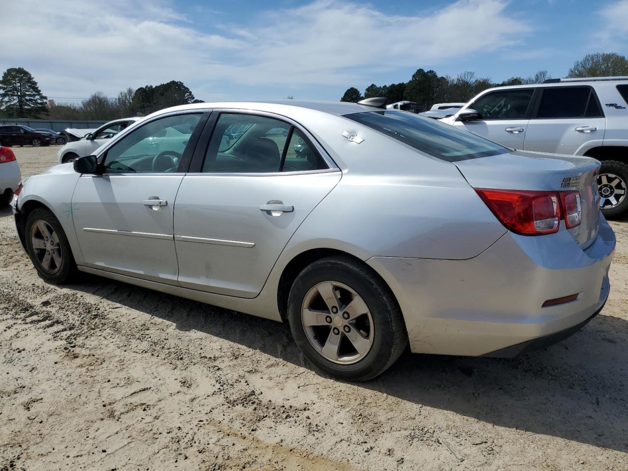 2015 CHEVROLET MALIBU LS - Image 2