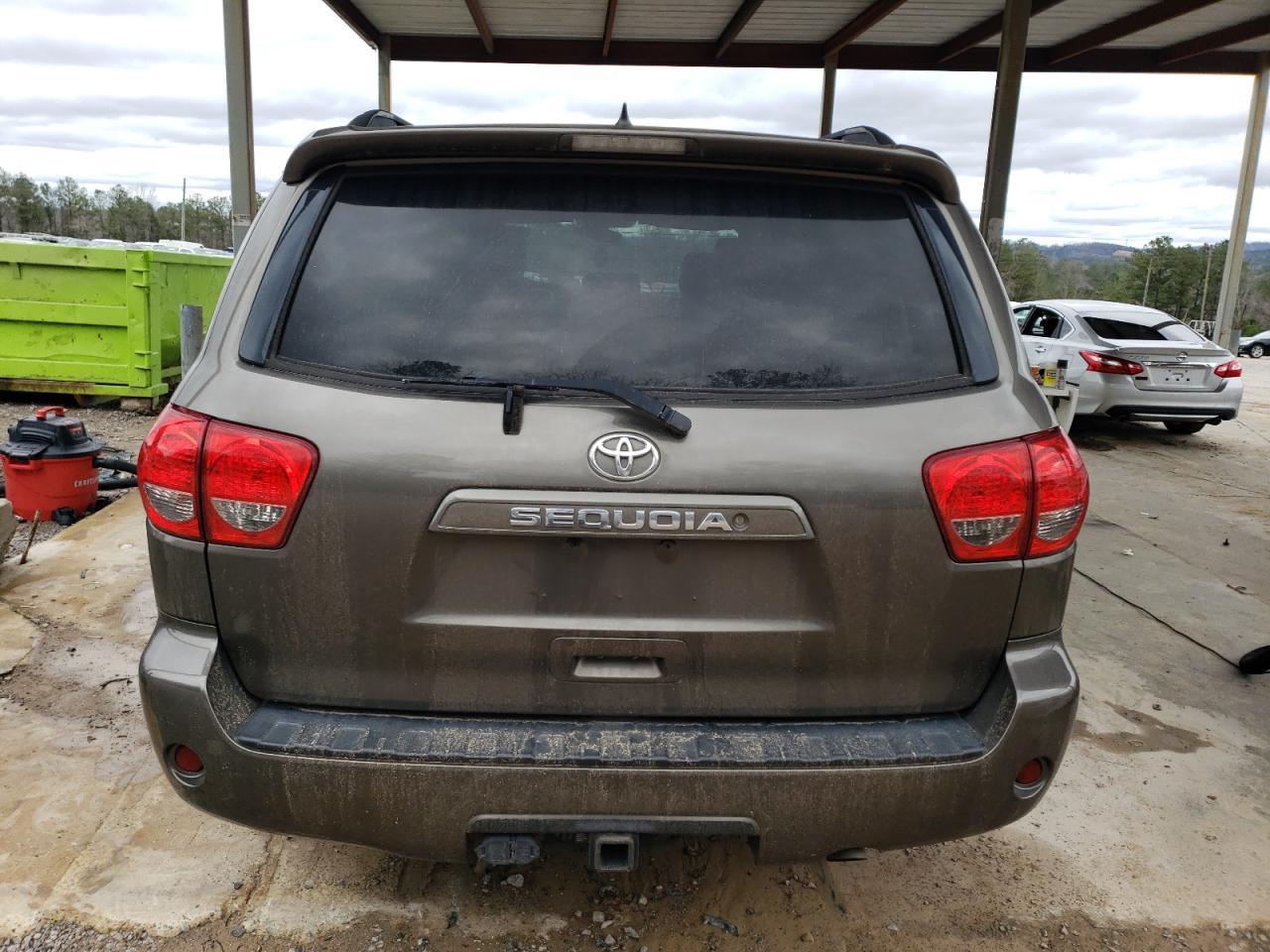 2012 TOYOTA SEQUOIA SR - Image 6