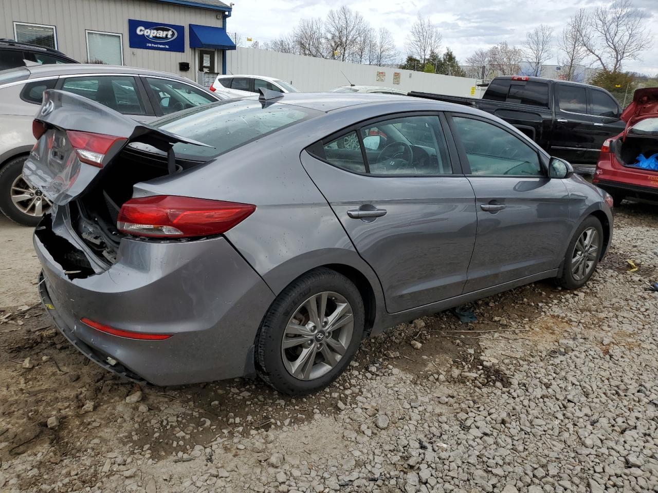 2018 HYUNDAI ELANTRA SE - Фото 3