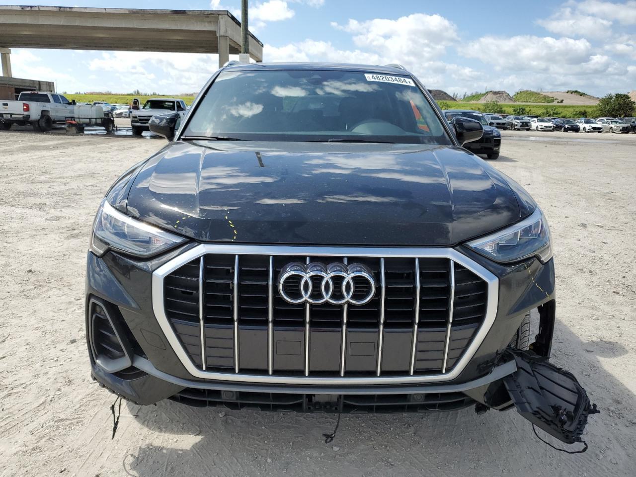 2021 AUDI Q3 PREMIUM - Фото 5