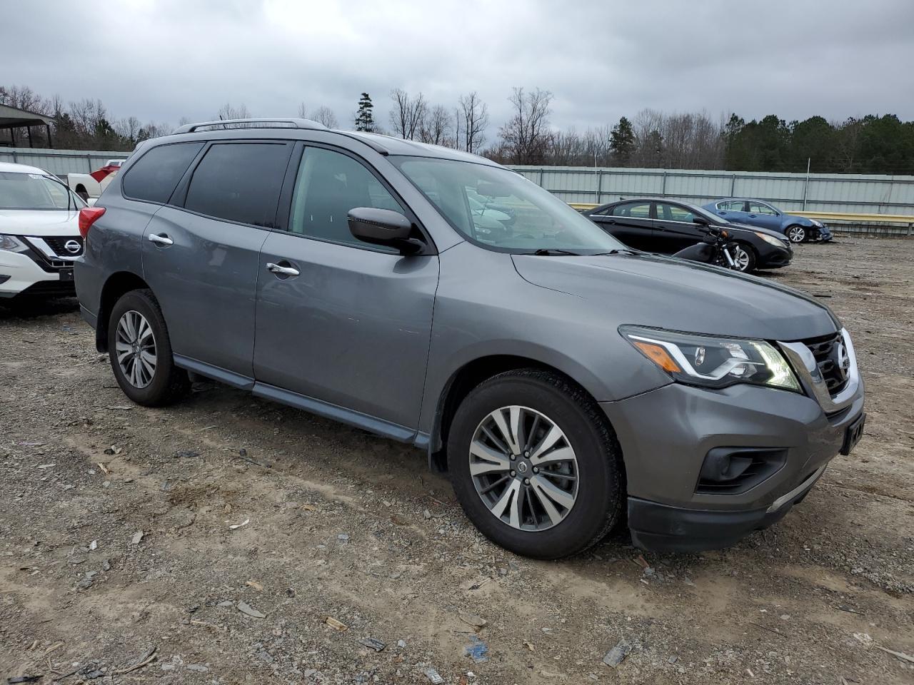 2018 NISSAN PATHFINDER - Image 4
