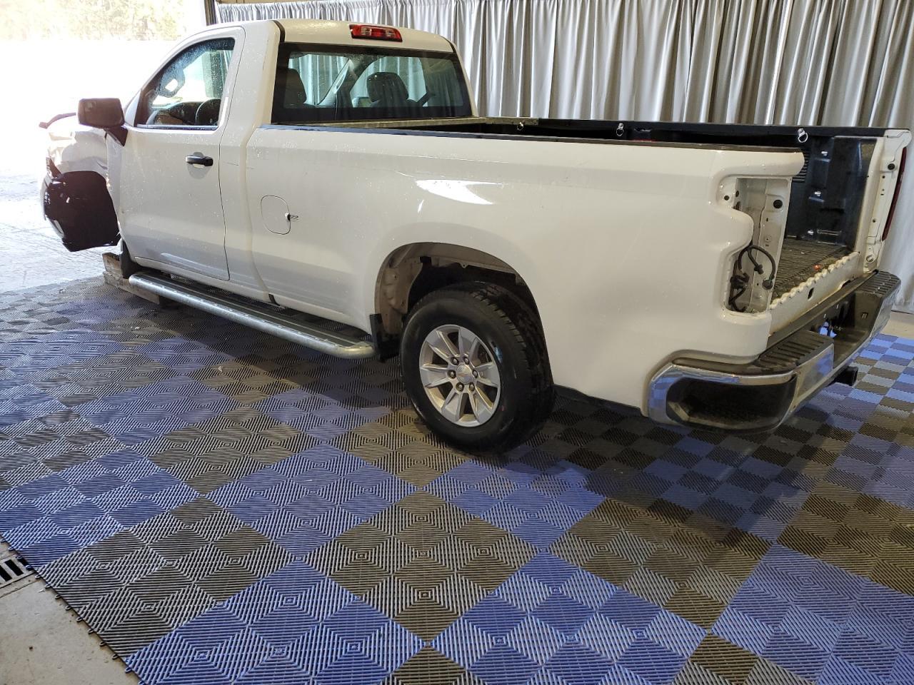 2023 CHEVROLET SILVERADO - Фото 2