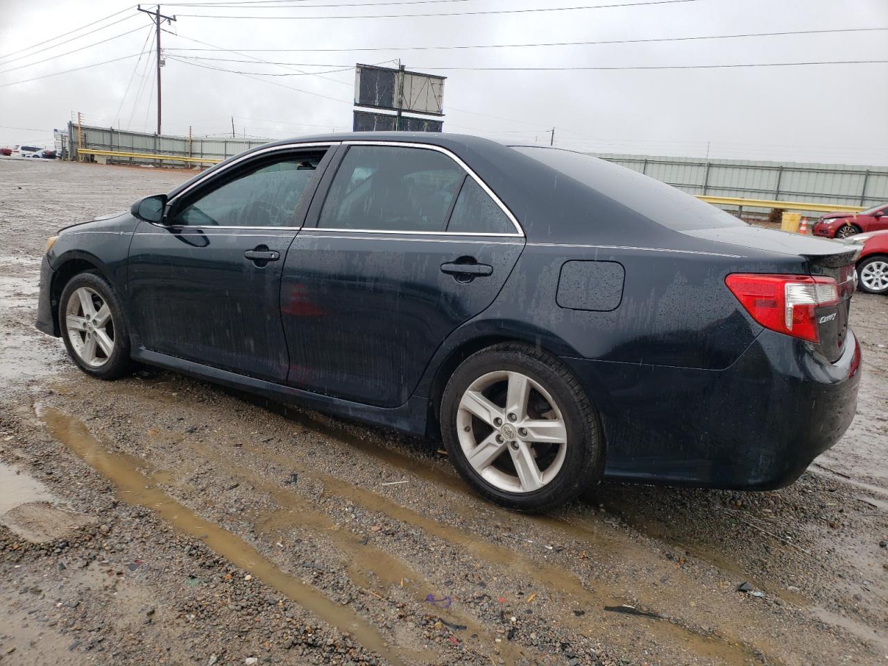 2012 TOYOTA CAMRY BASE - Image 2
