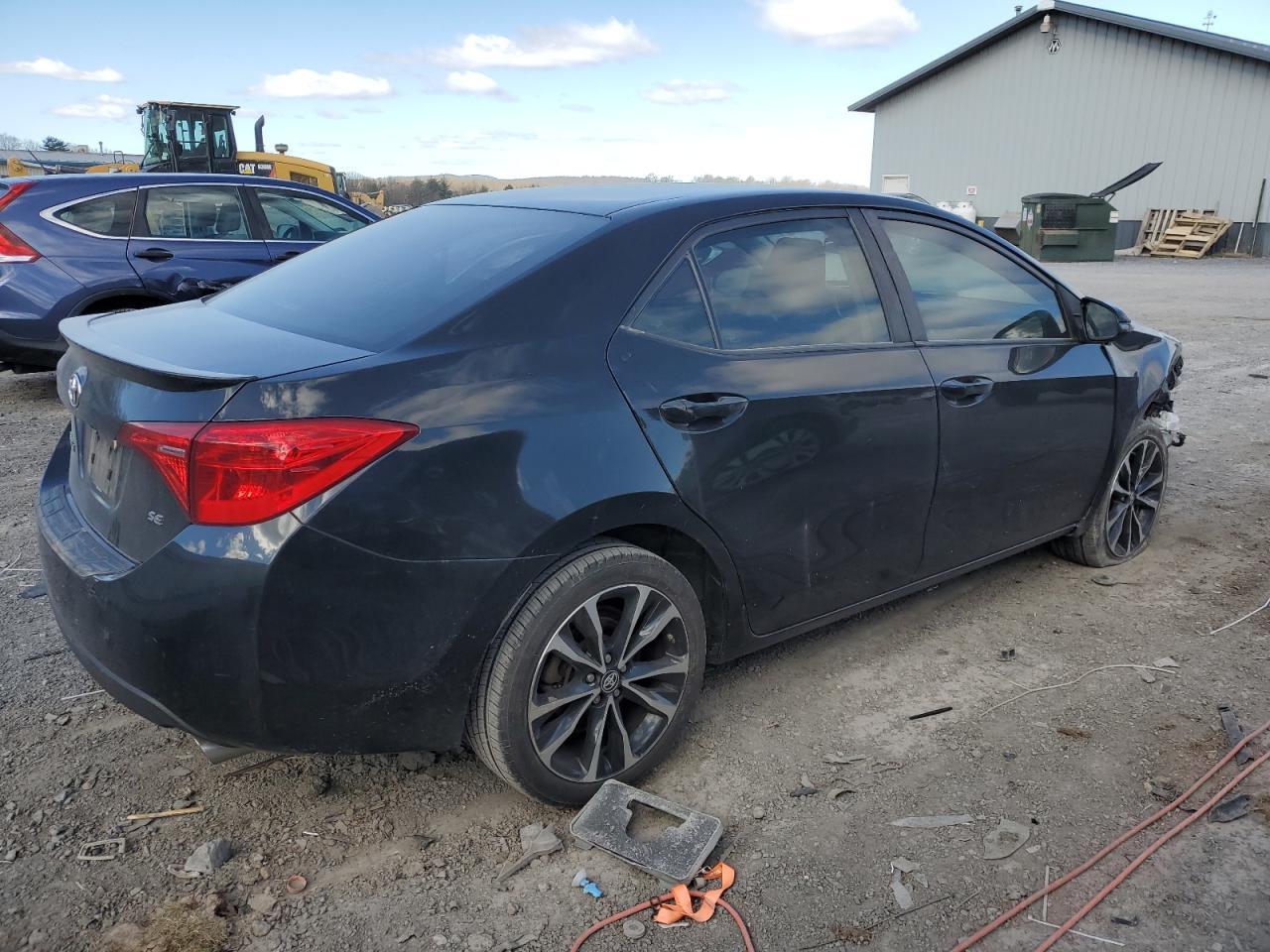 2019 TOYOTA COROLLA L - Image 3