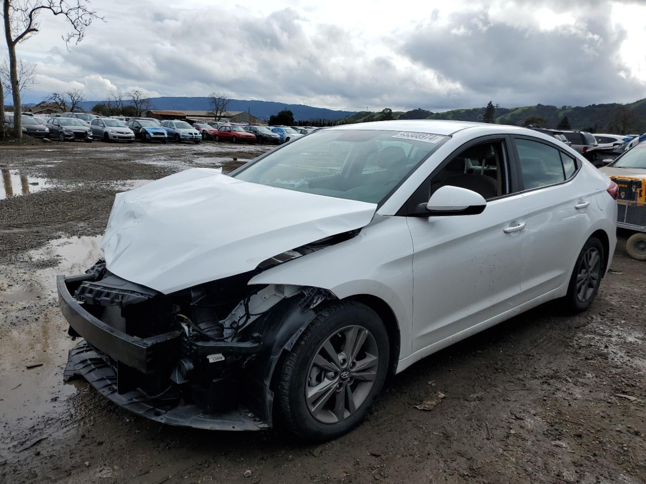2018 HYUNDAI ELANTRA SE