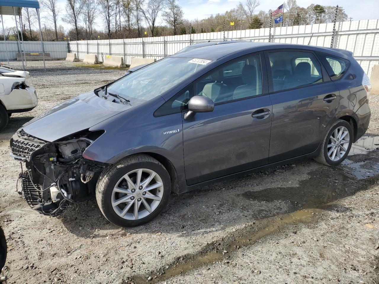 2012 TOYOTA PRIUS V car image