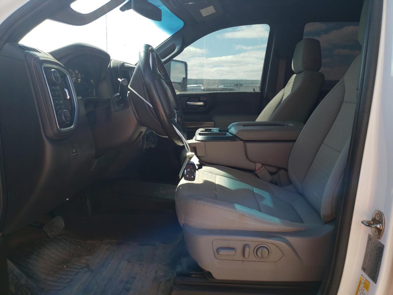2021 CHEVROLET SILVERADO - Фото 7