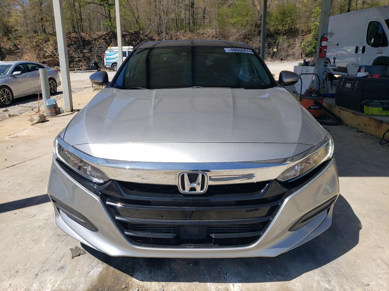 2018 HONDA ACCORD LX - Image 5