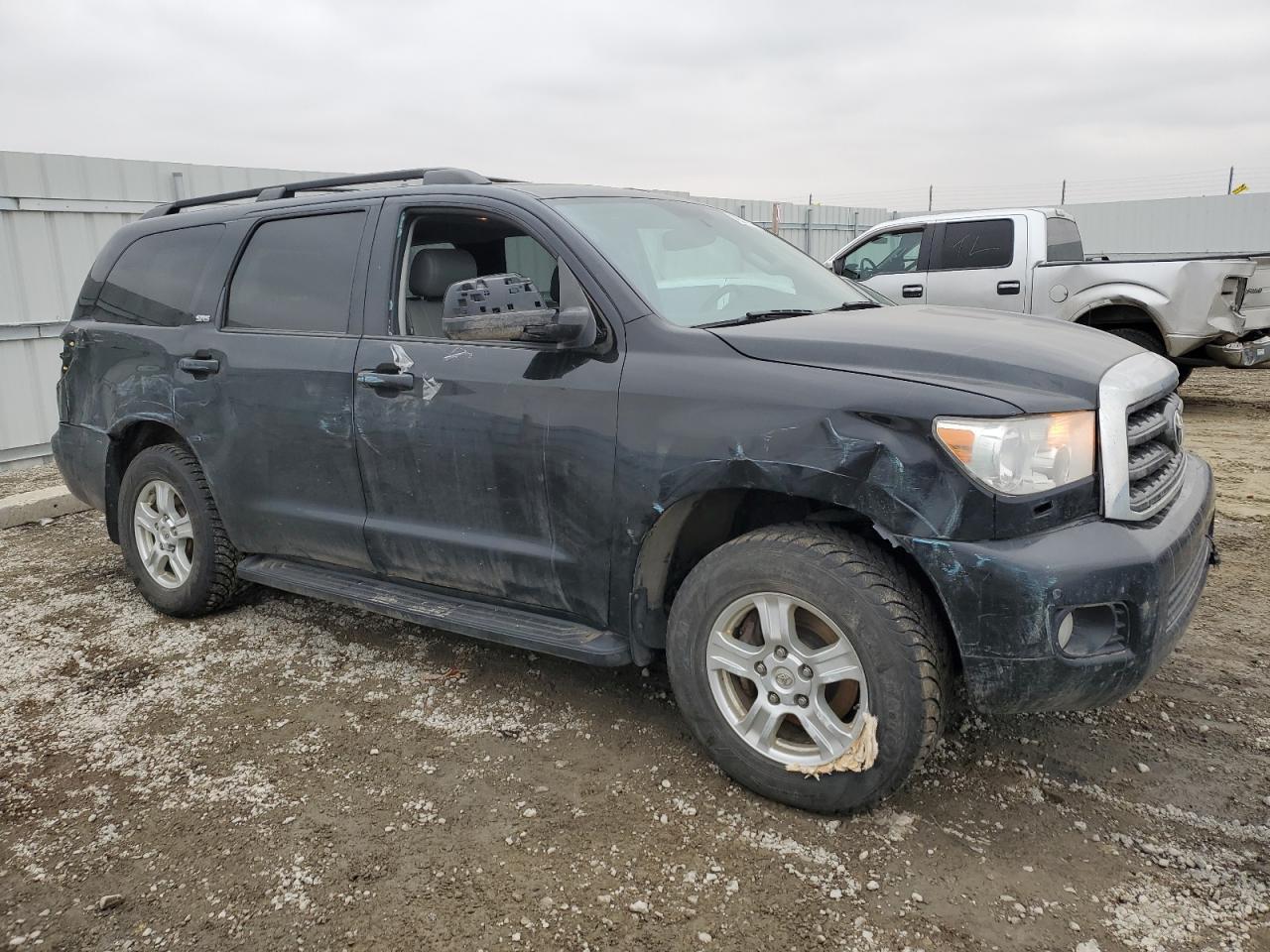 2013 TOYOTA SEQUOIA - Image 4