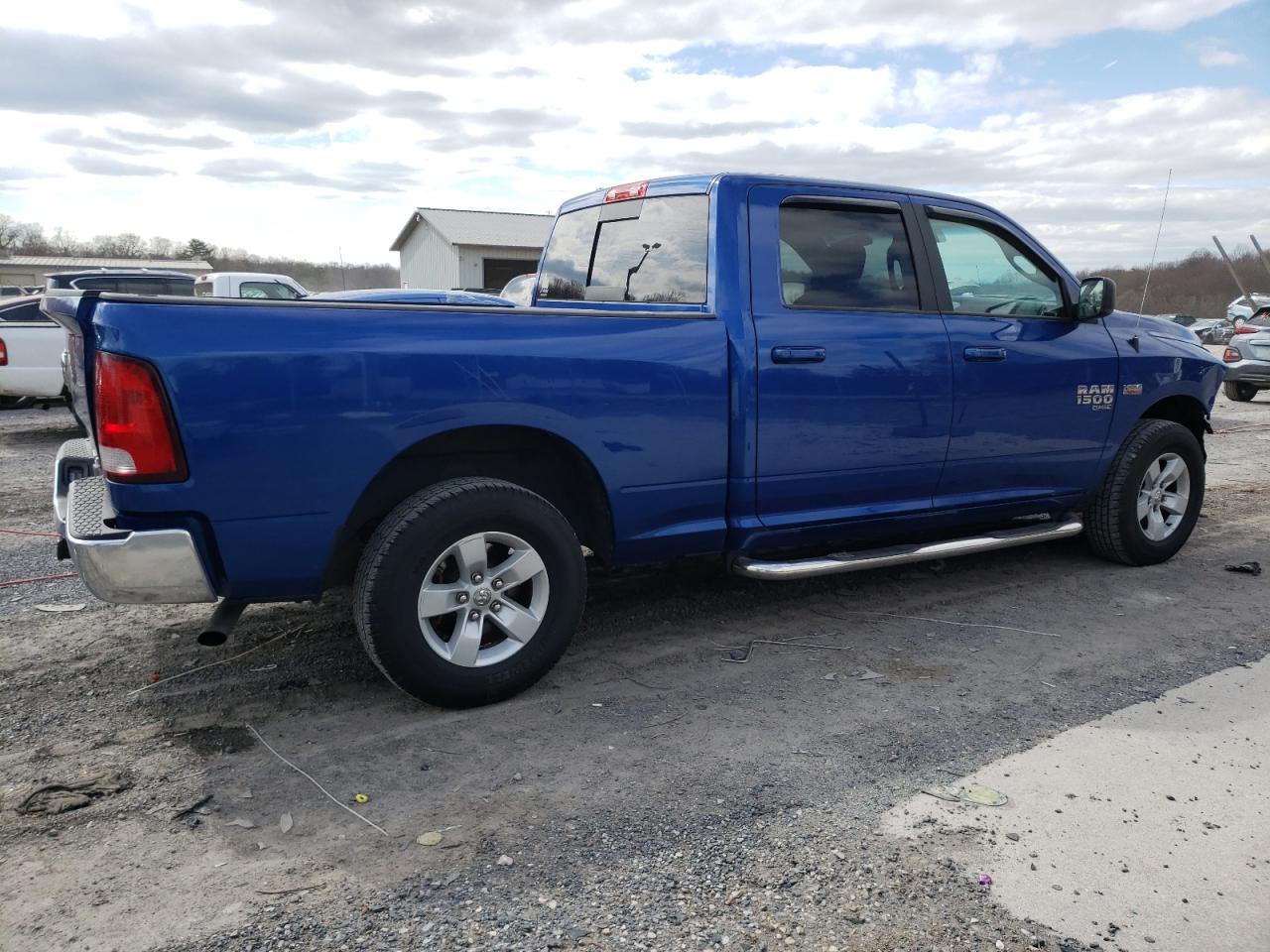 2019 RAM 1500 CLASS - Image 3