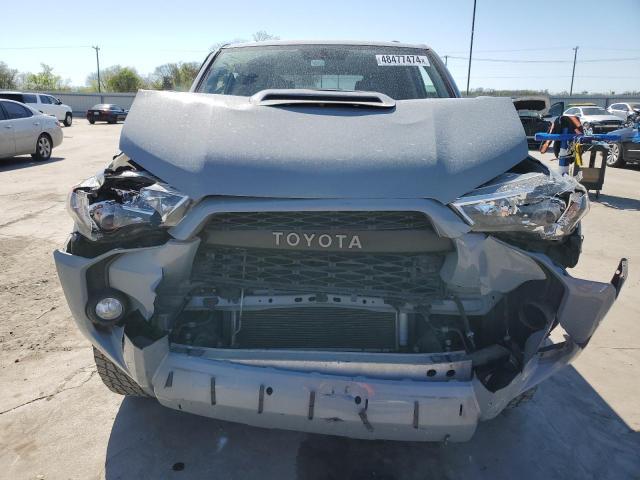 2017 Toyota 4Runner Sr5/Sr5 Premium - Image 5