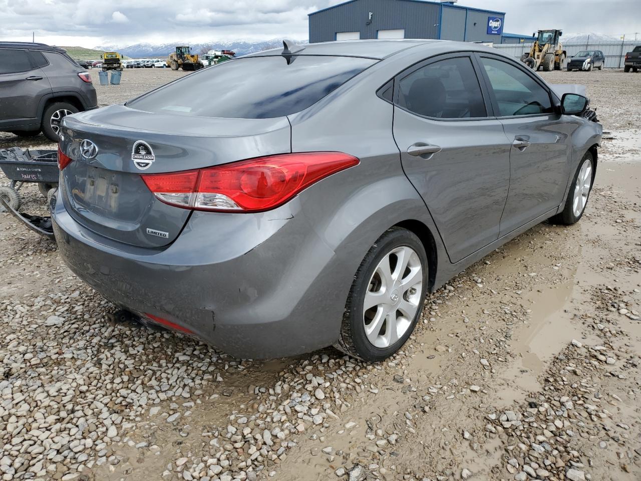 2013 HYUNDAI ELANTRA GL - Фото 3