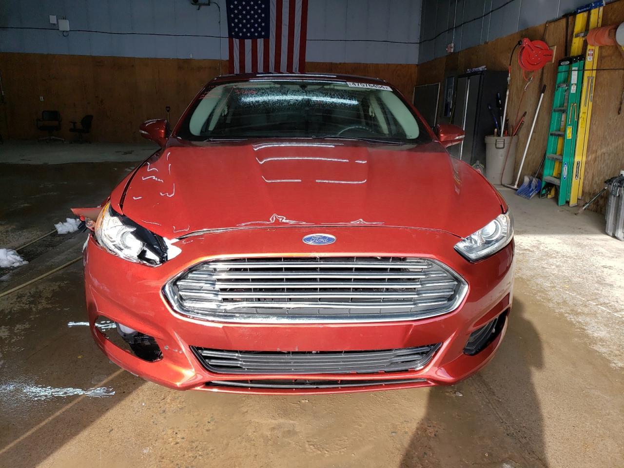 2014 FORD FUSION SE - Image 5