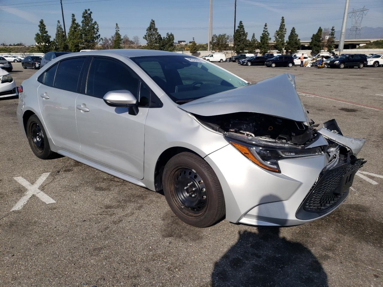 2021 TOYOTA COROLLA LE - Фото 4