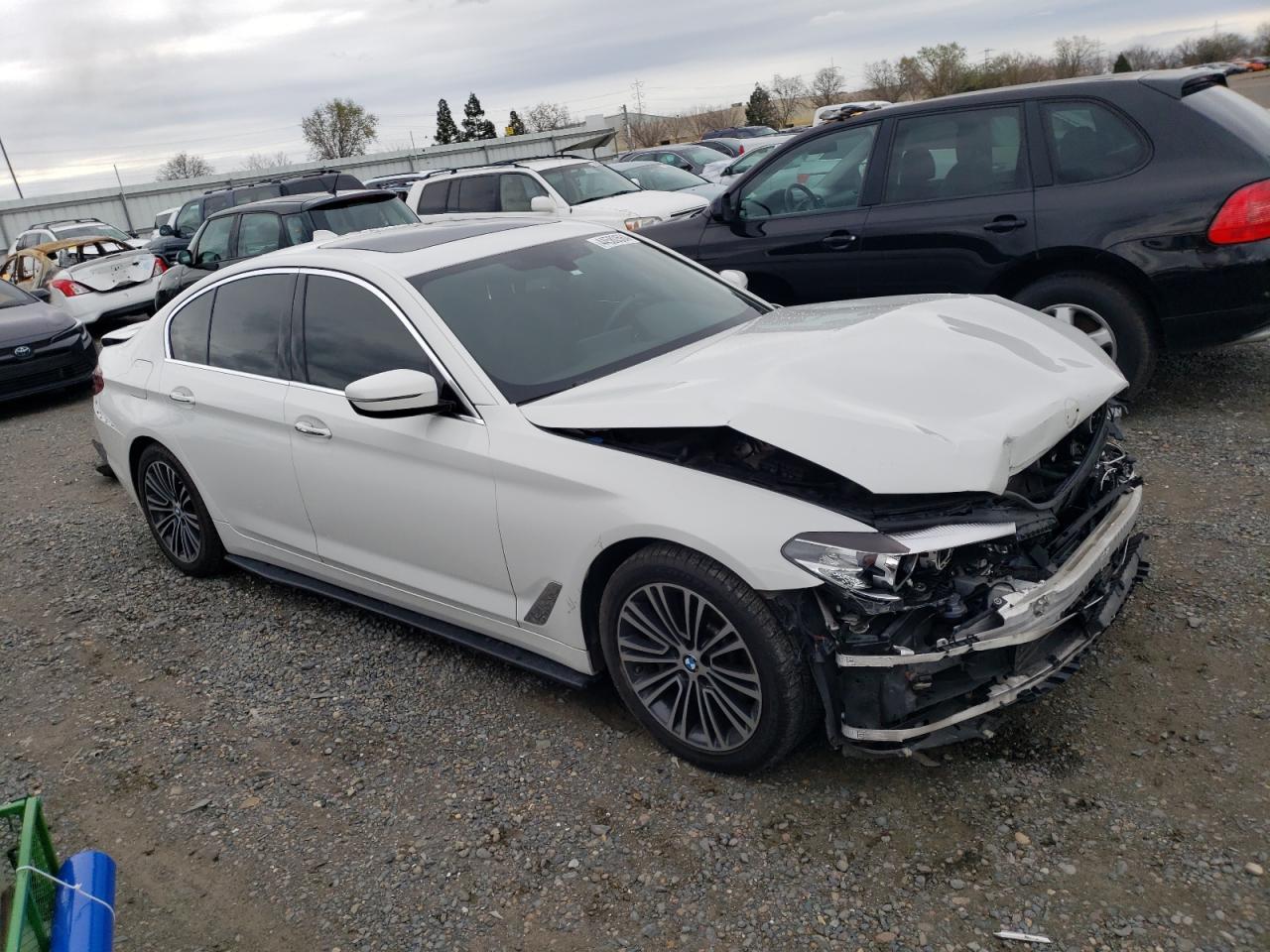 2018 BMW 530 I - Фото 4