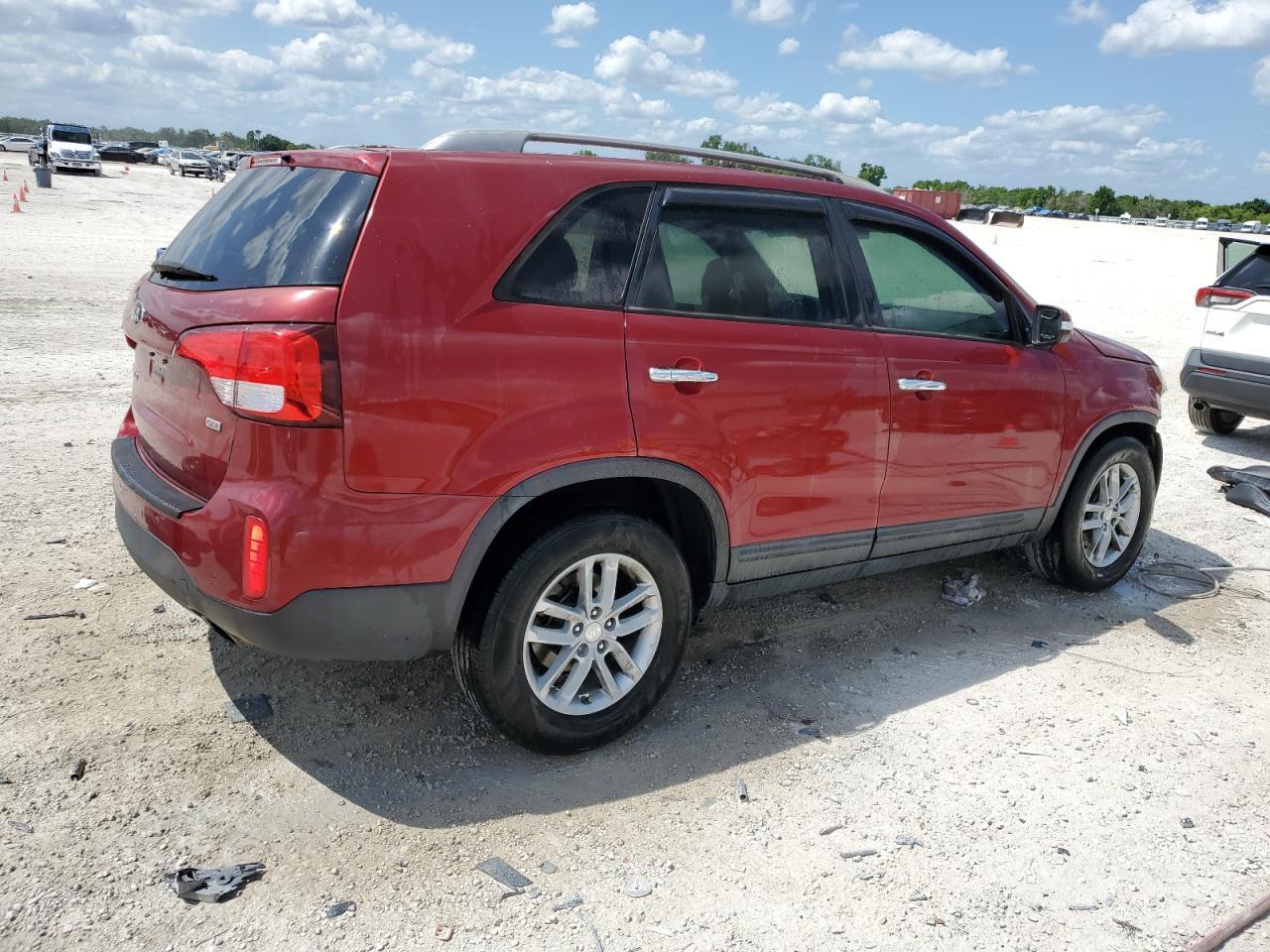 2015 KIA SORENTO LX - Image 3