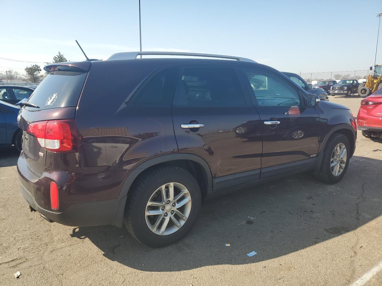 2014 KIA SORENTO LX - Image 3