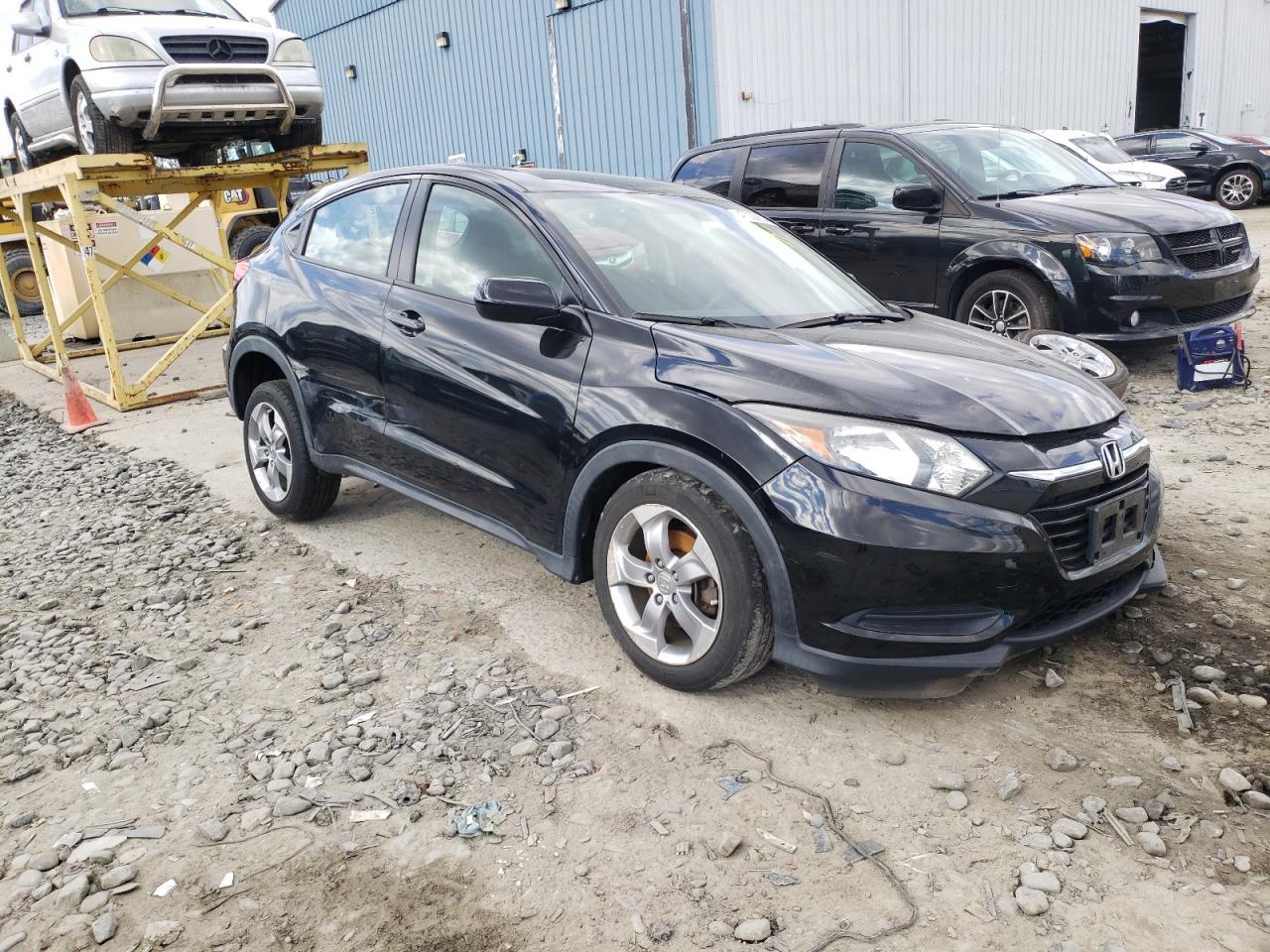 2018 HONDA HR-V LX - Image 4