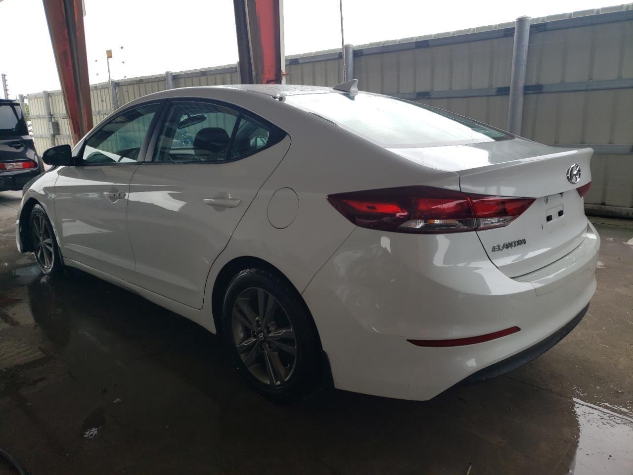 2017 HYUNDAI ELANTRA SE - Фото 2