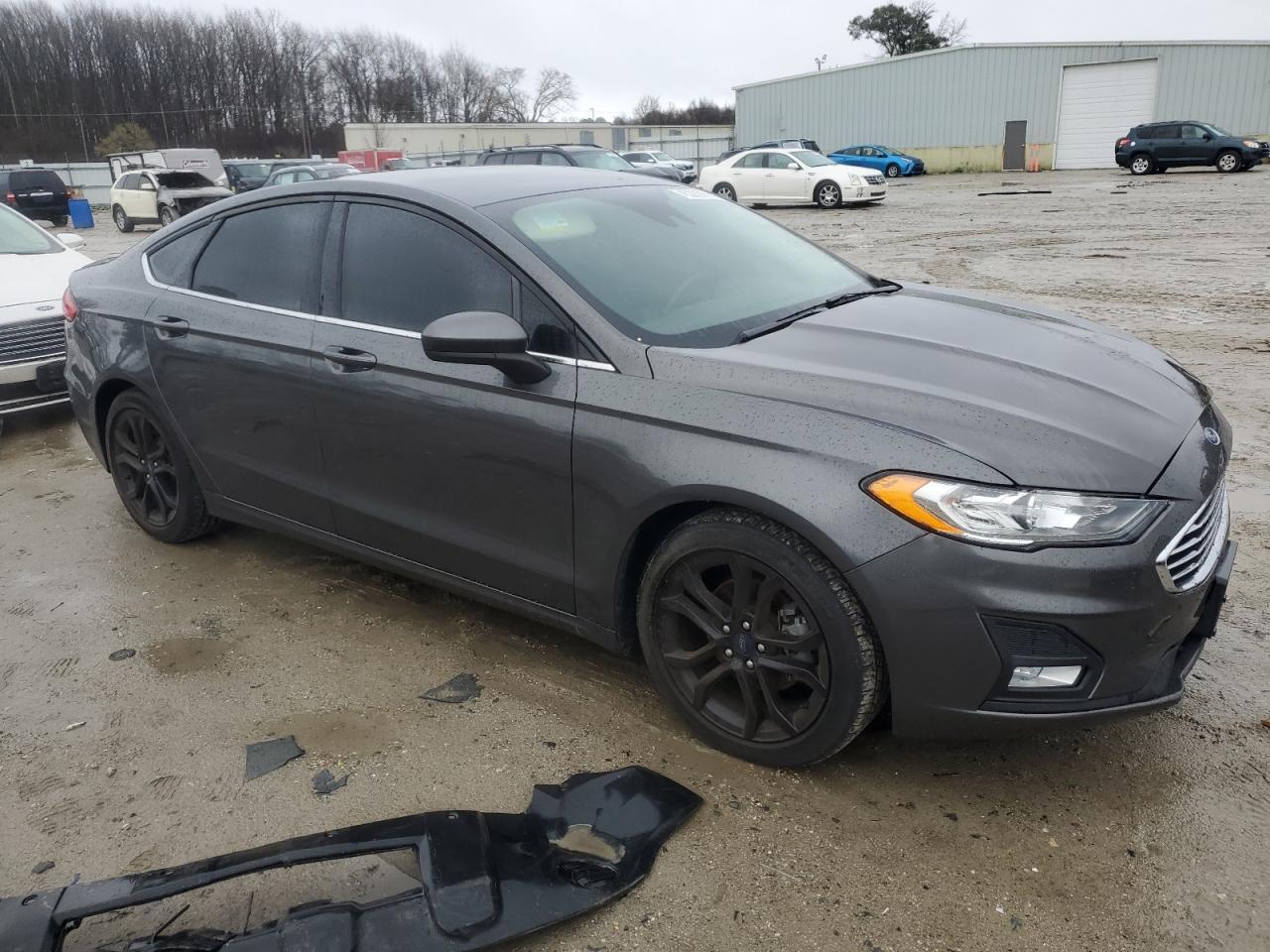2020 FORD FUSION SE - Image 4