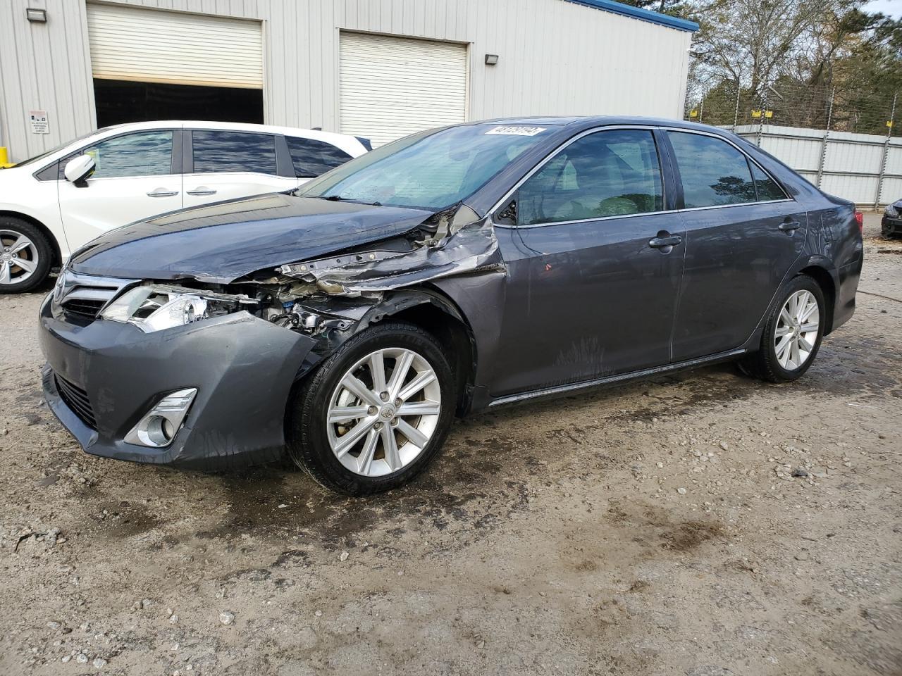 2013 TOYOTA CAMRY HYBR car image