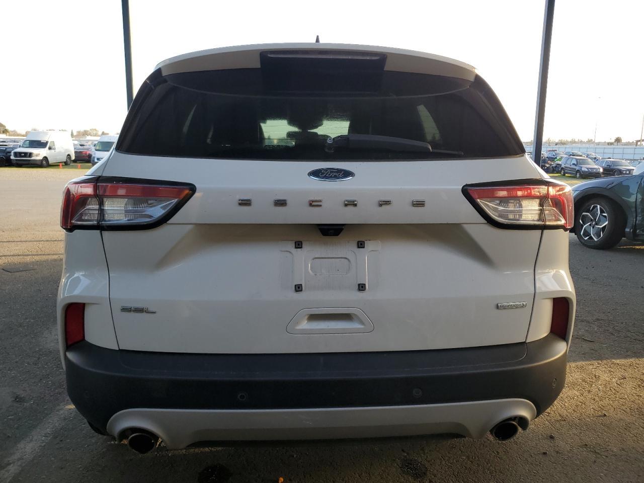 2020 FORD ESCAPE SEL - Image 6