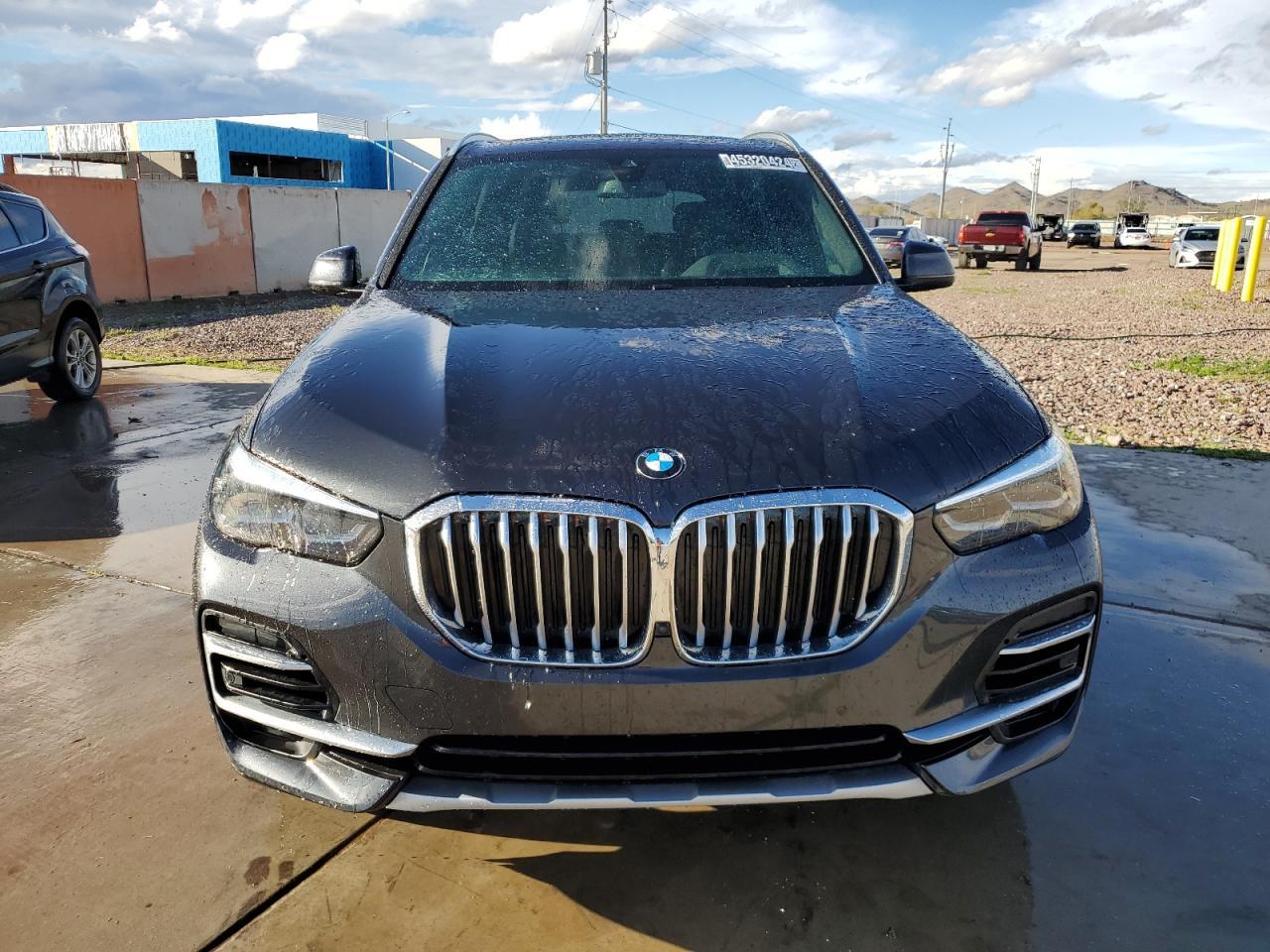 2023 BMW X5 XDRIVE4 - Фото 5