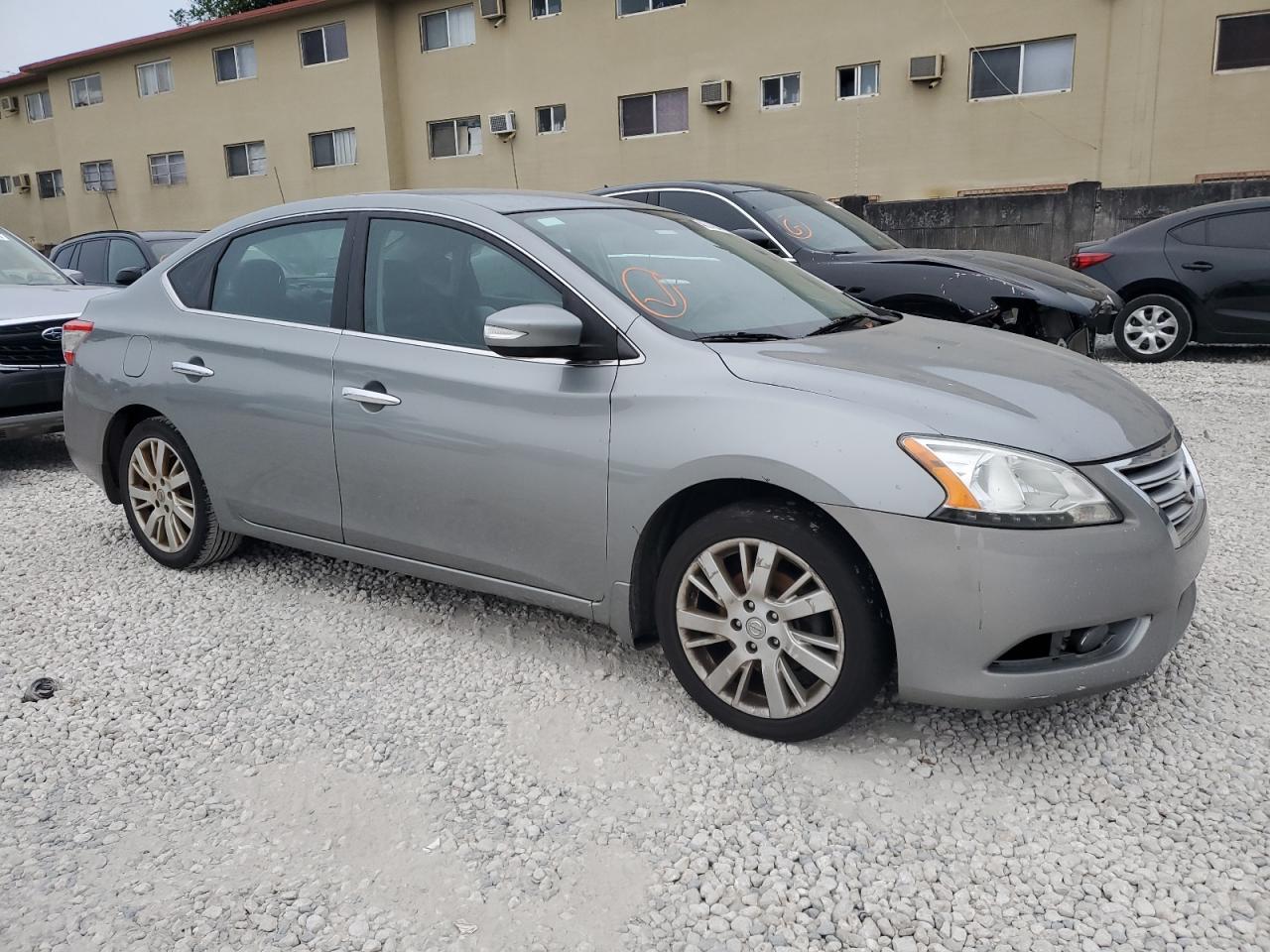2013 NISSAN SENTRA S - Фото 4