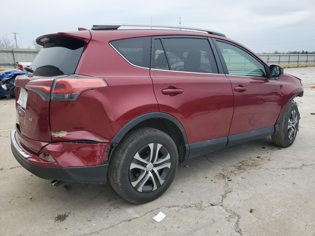 2018 TOYOTA RAV4 LE - Image 3