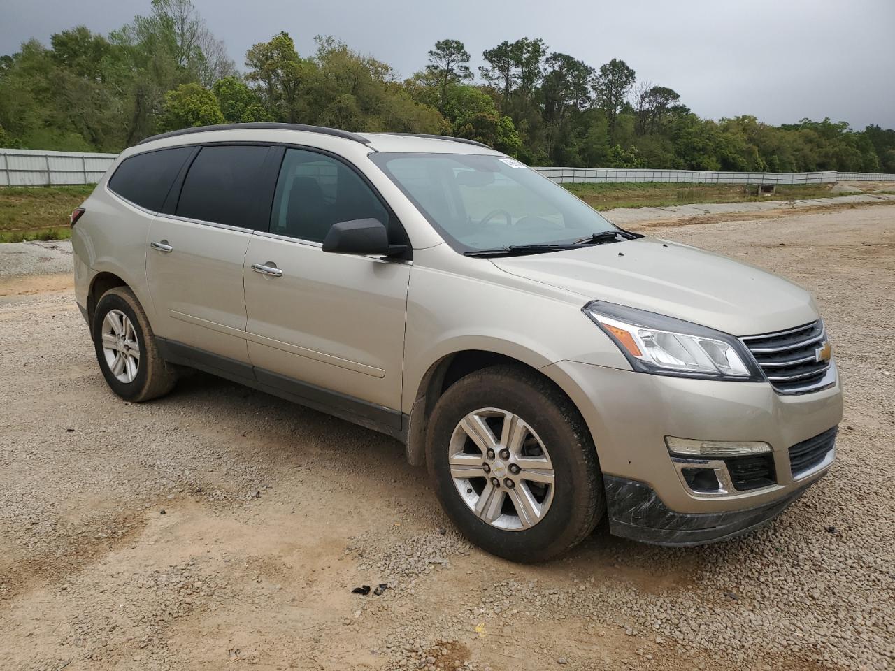 2014 CHEVROLET TRAVERSE L - Image 4