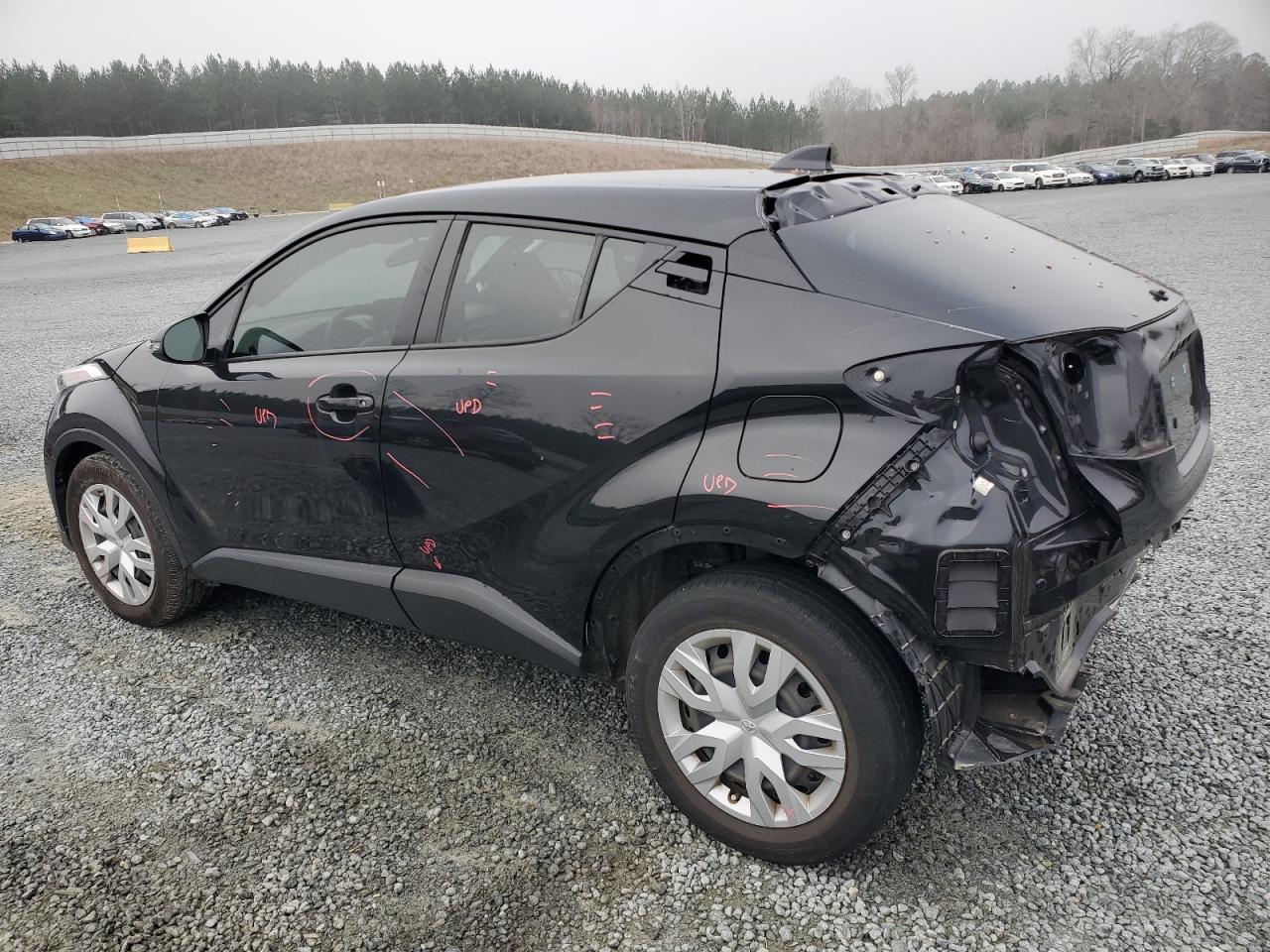 2019 TOYOTA C-HR XLE - Image 2