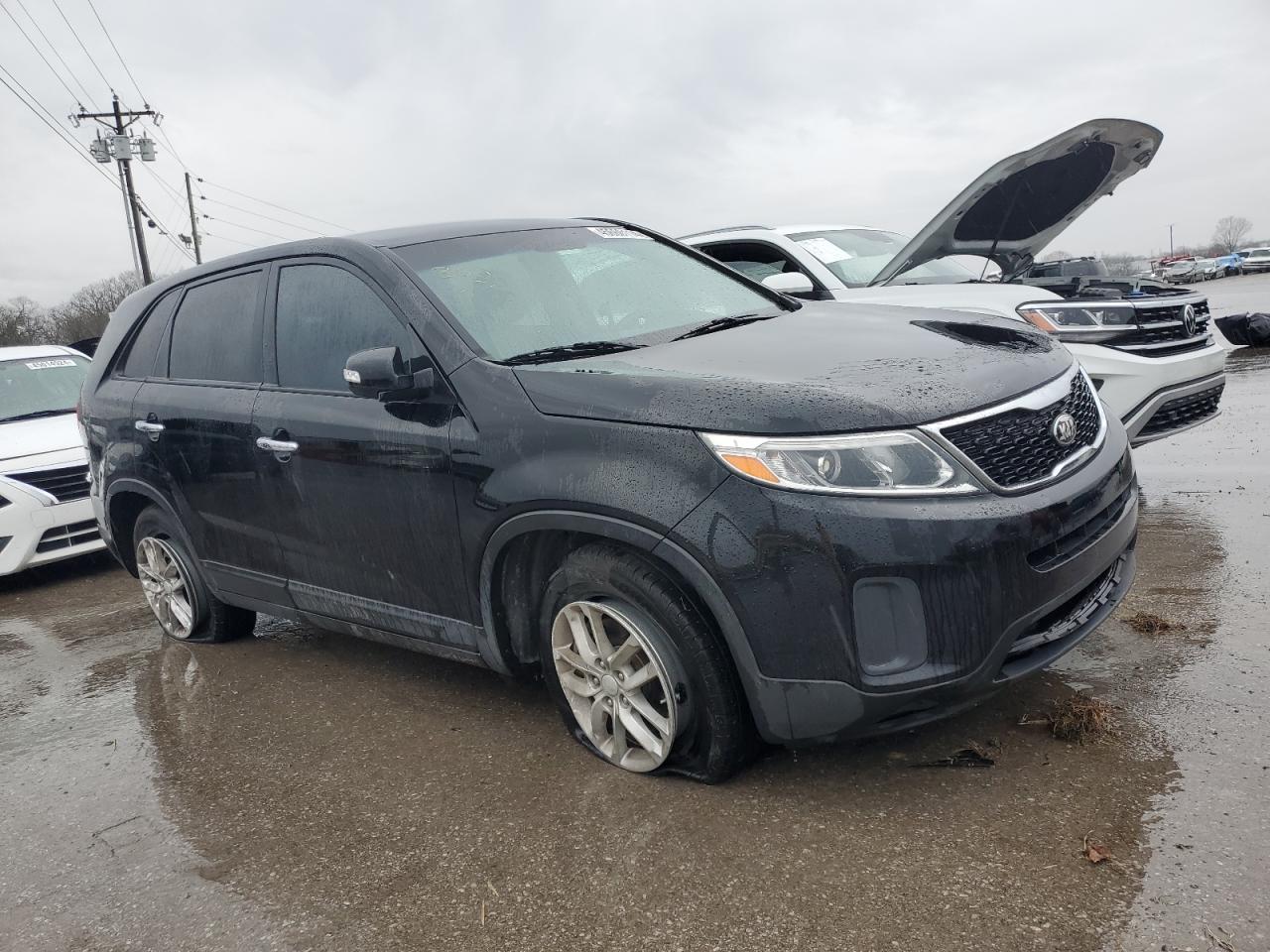 2014 KIA SORENTO LX - Image 4
