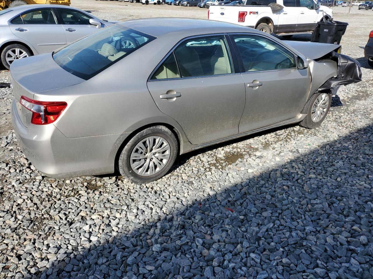 2014 TOYOTA CAMRY L - Image 3