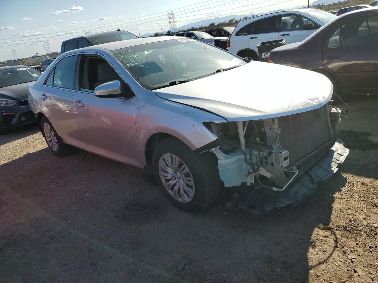2013 TOYOTA CAMRY L - Фото 4