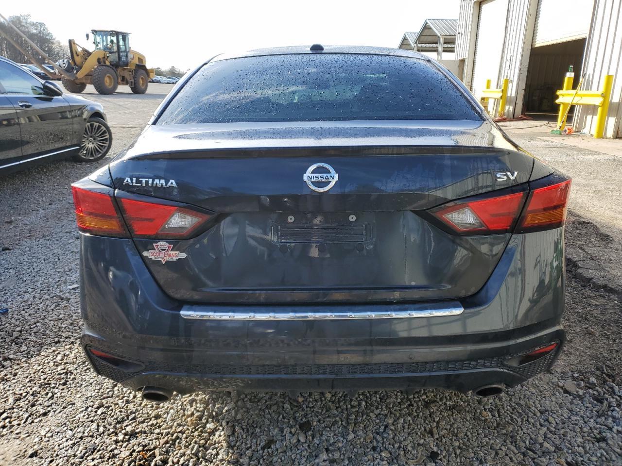 2020 NISSAN ALTIMA SV - Фото 6