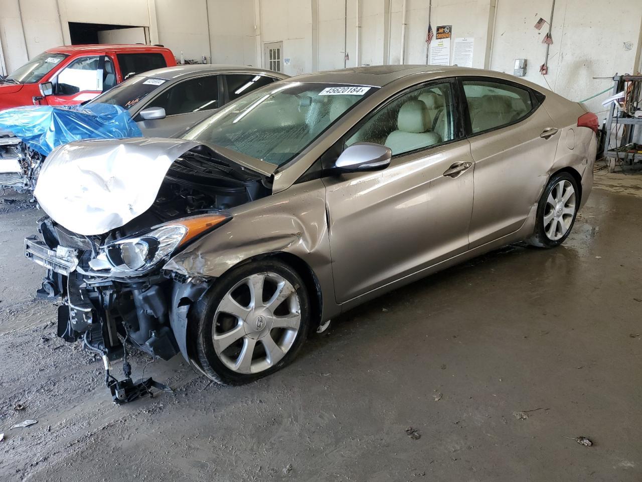 2013 HYUNDAI ELANTRA GL