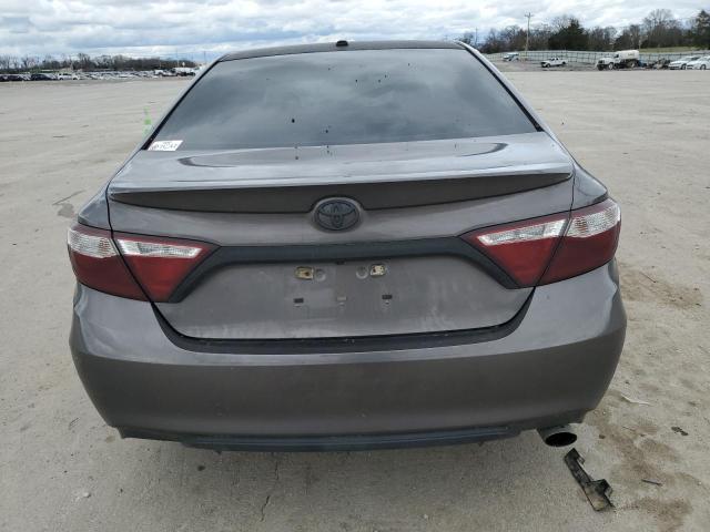 2017 Toyota Camry Le - Image 6