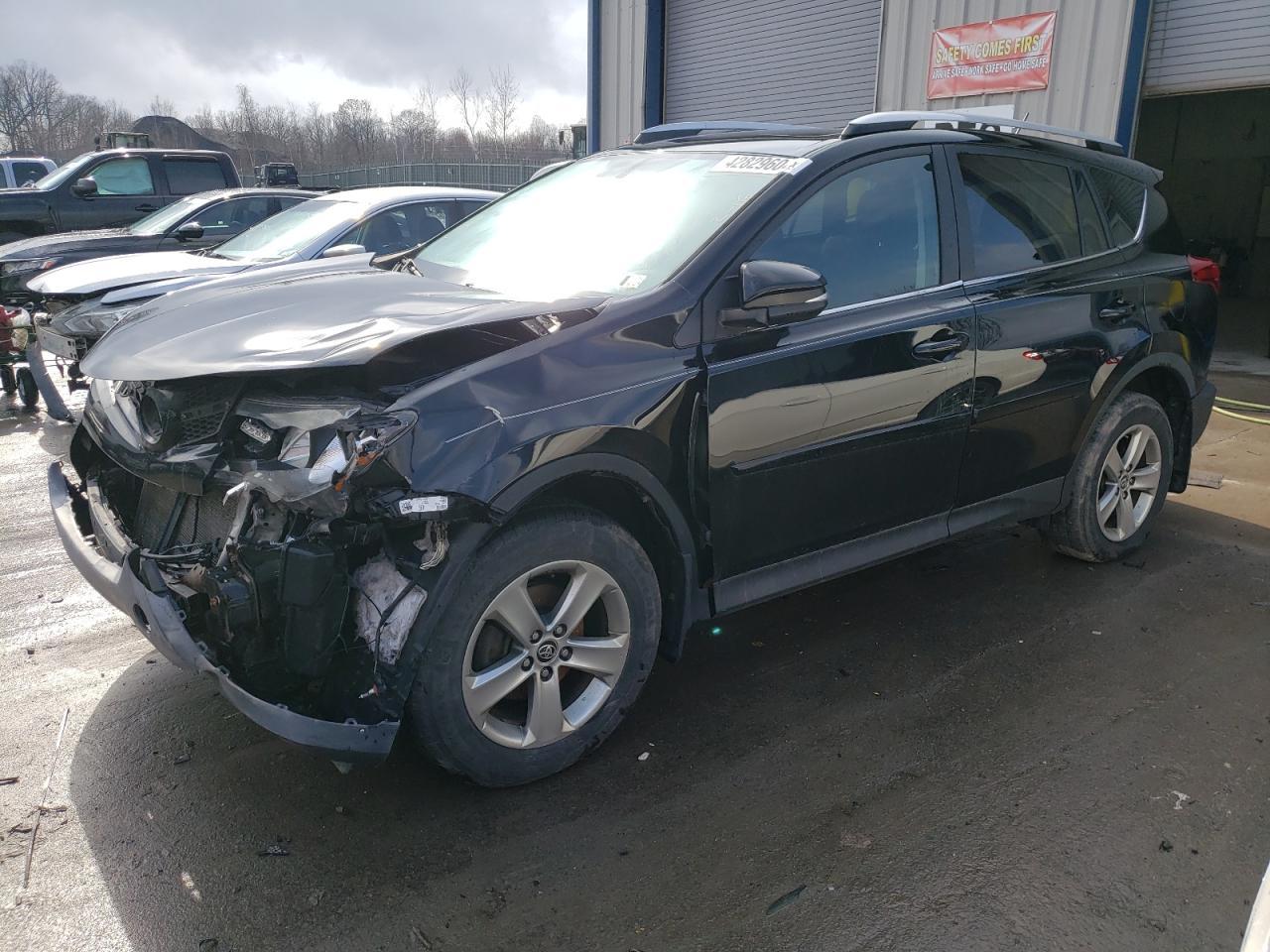2015 TOYOTA RAV4 XLE