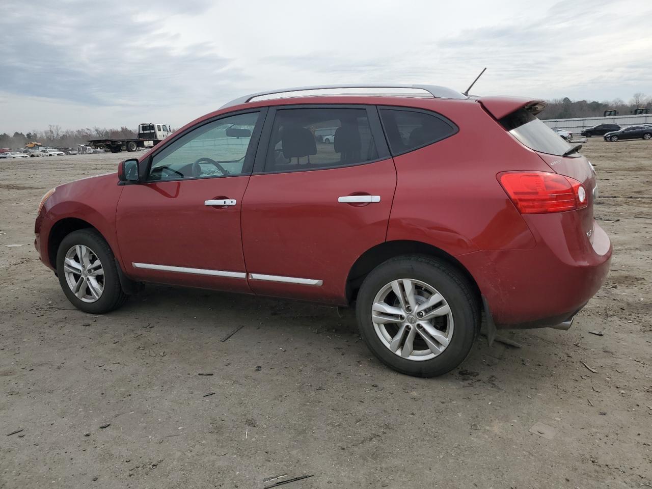 2013 NISSAN ROGUE S - Image 2