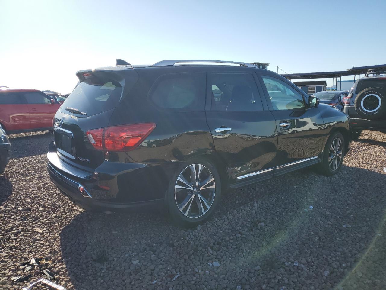 2019 NISSAN PATHFINDER - Фото 3