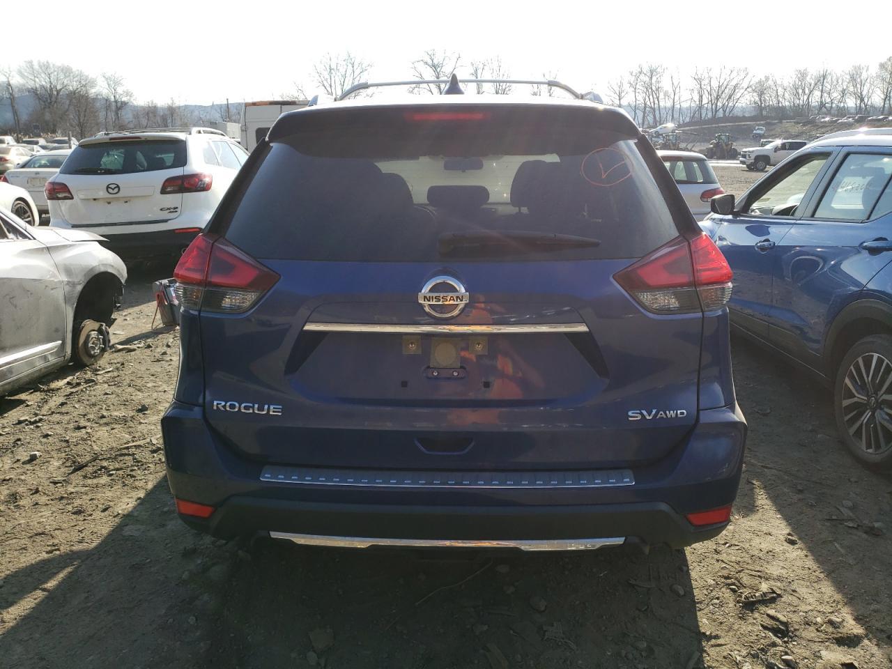 2017 NISSAN ROGUE S - Фото 6