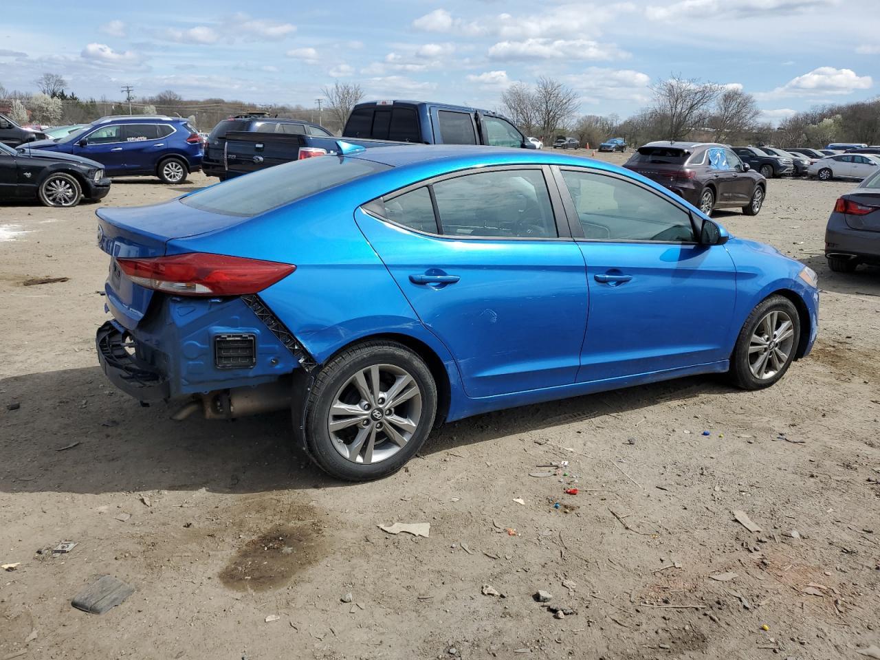 2017 HYUNDAI ELANTRA SE - Image 3