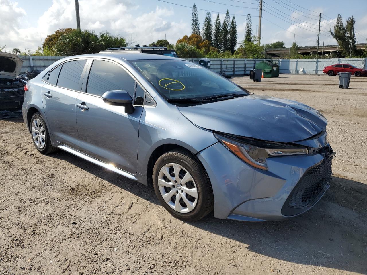 2021 TOYOTA COROLLA LE - Фото 4