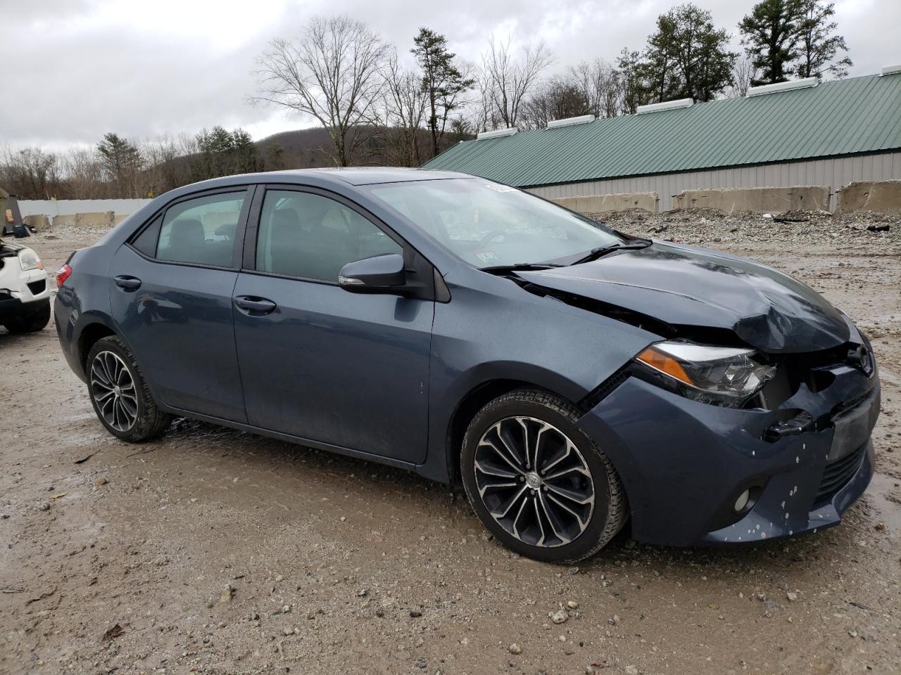 2015 TOYOTA COROLLA L - Фото 4
