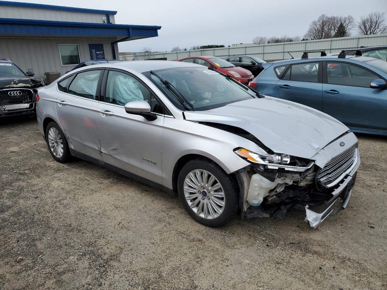 2014 FORD FUSION S H - Image 4