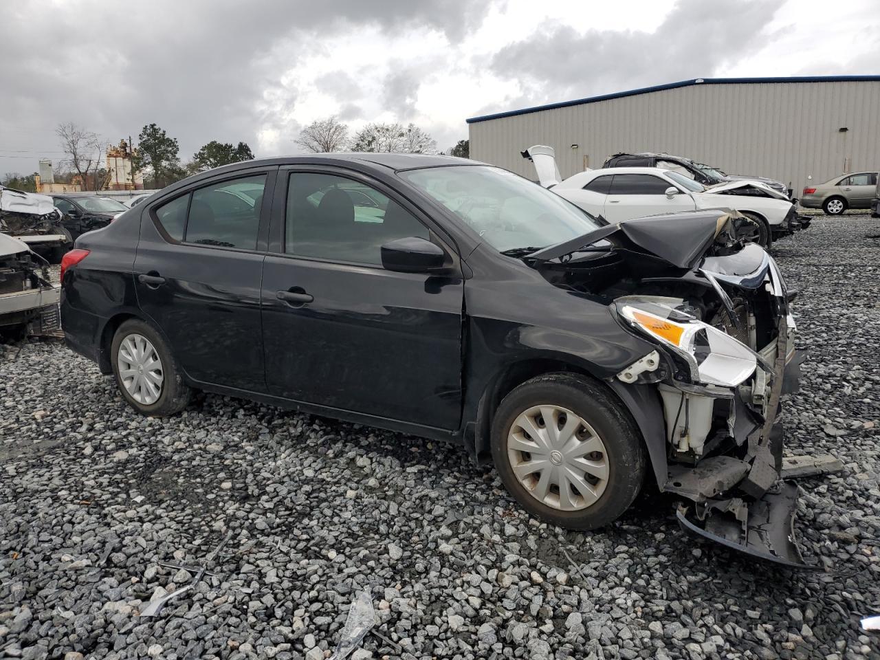 2016 NISSAN VERSA S - Фото 4