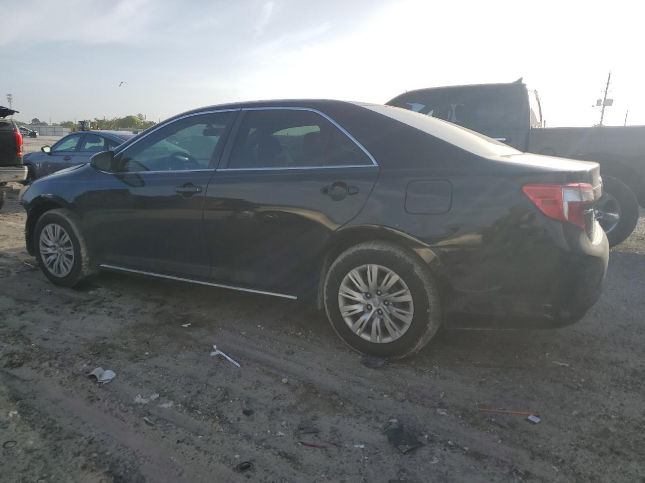 2012 TOYOTA CAMRY BASE - Image 2