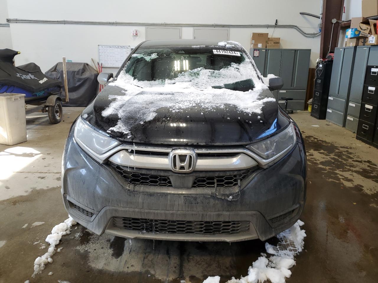 2017 HONDA CR-V LX - Фото 5