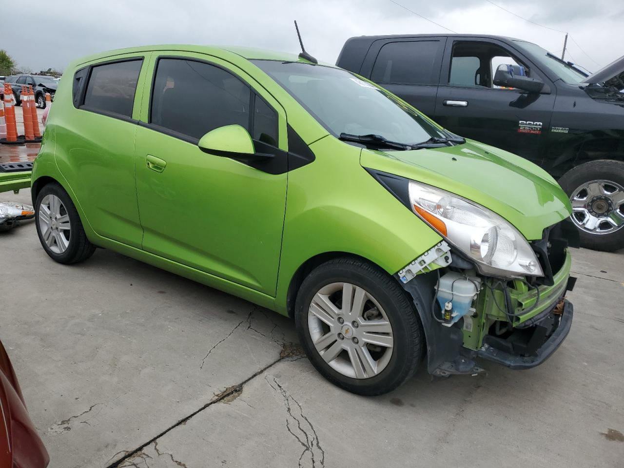2014 CHEVROLET SPARK LS - Image 4