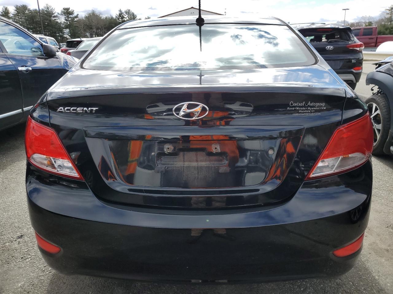2017 HYUNDAI ACCENT SE - Image 6